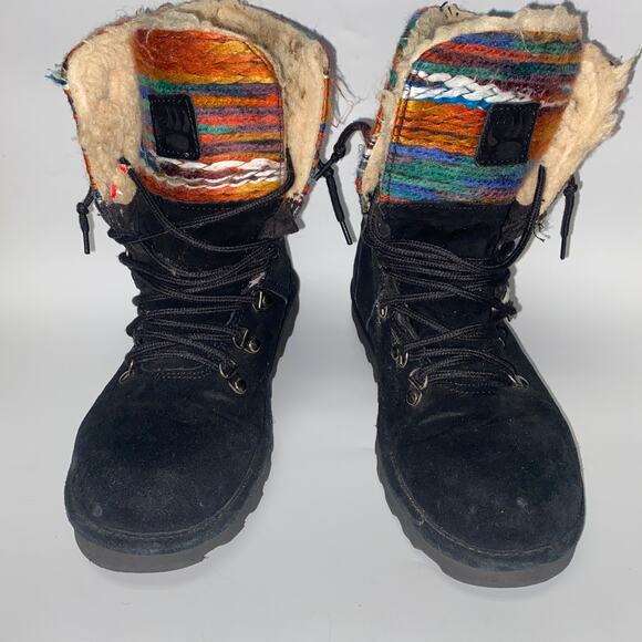 BearPaw Black and Multicolor Winter Boots - Picture 2 of 10